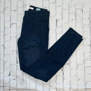 Beautiful blue dark wash skinny jeans